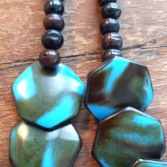 VINTAGE CHUNKY RESIN TILE NECKLACE - Picture 6 of 7